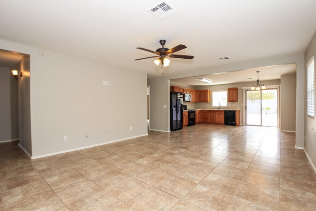 Photo - 2081 E Paso Fino Dr