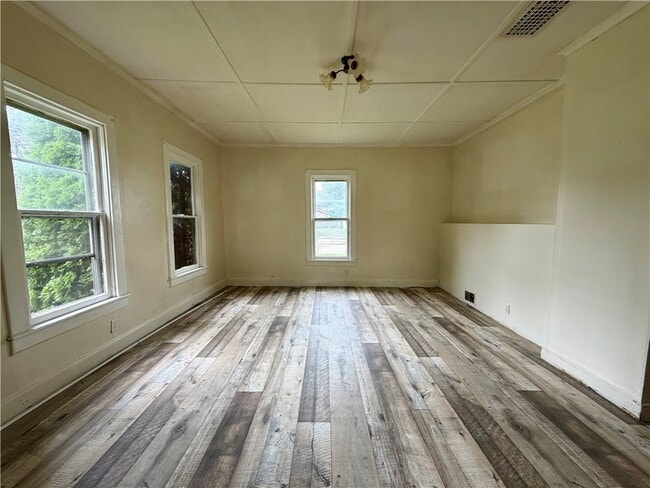 Photo - 1320 Grand Central Ave