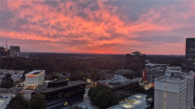 3338 Peachtree Rd NE Unit 3008