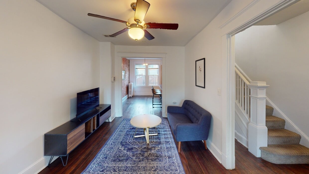 Photo - Private bedroom in 3 bed/2 bath Home