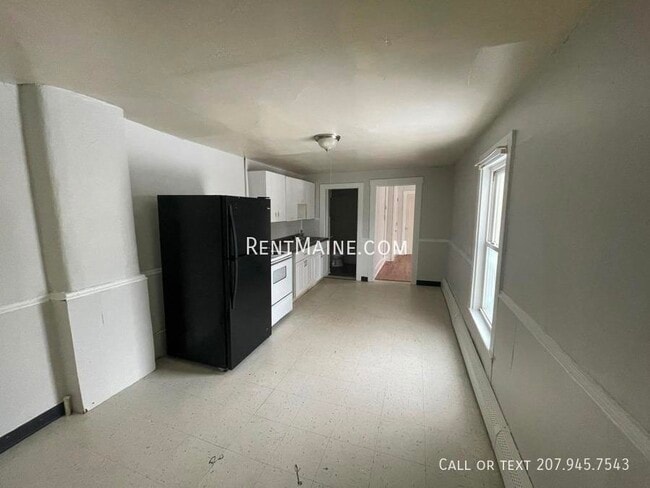 22 Birch St Unit 2