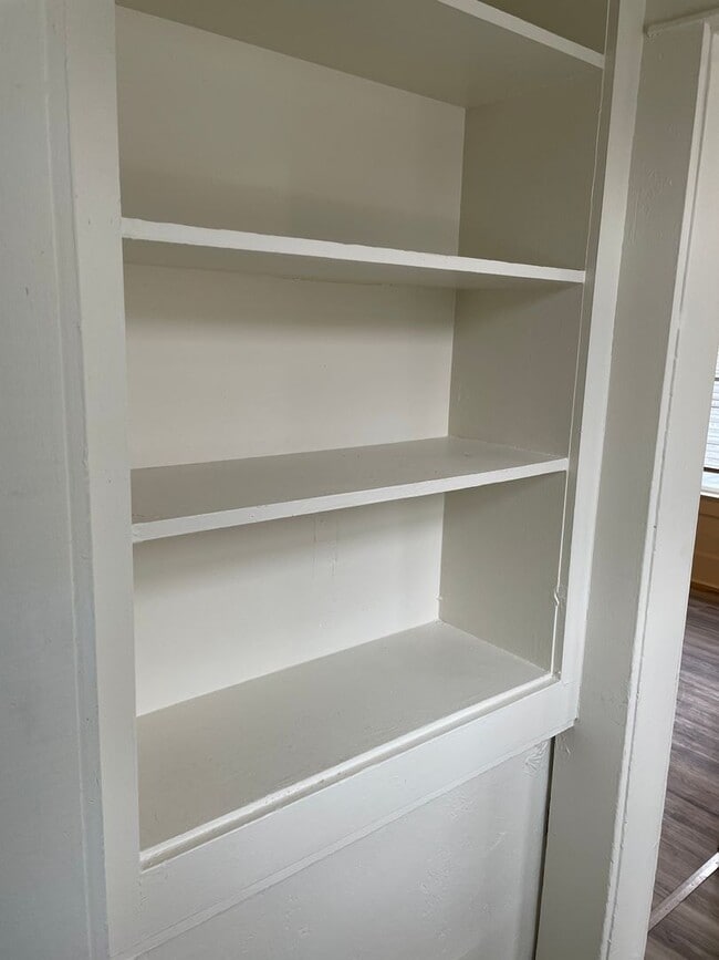 Photo - Newly Updated 1 Bedroom 1 Bathroom-Upstair...