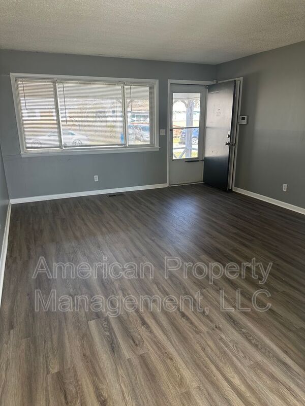 Photo - 2014 E 49th St N