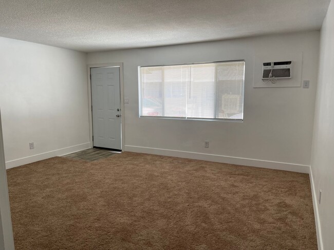 319 S Alessandro St Unit A