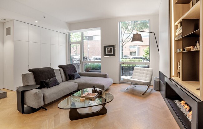 Photo - 1917 S Calumet Ave