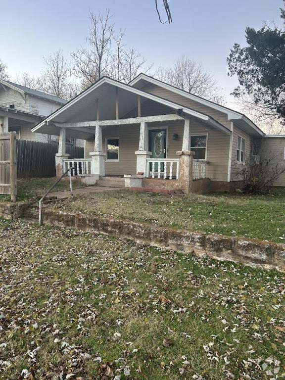 Building Photo - 803 Cedar St Rental