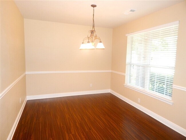 Photo - 814 Levi Bend