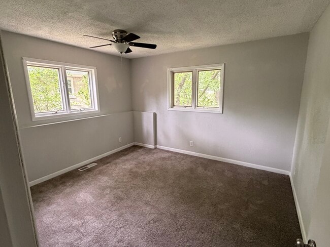 Photo - 1206 Tree Top Ln