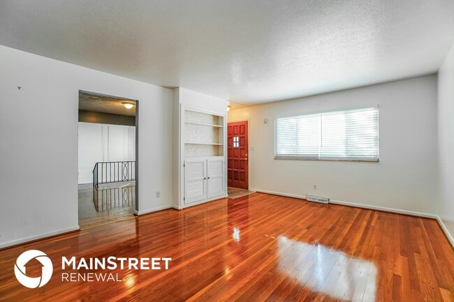 Photo - 1350 Firwood Dr