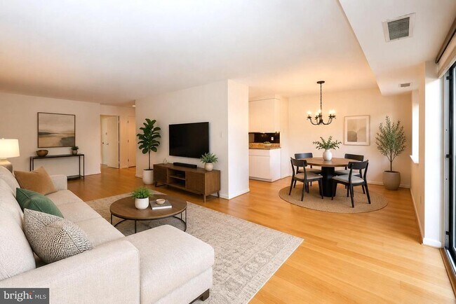 1637 Oakwood Dr Unit S-122
