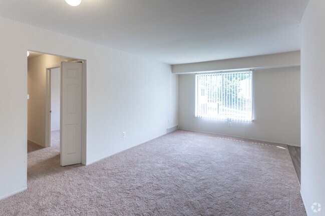 Cherokee Hills Apartments