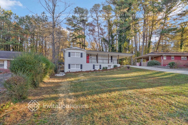 Photo - 3715 Wisteria Ln SW House