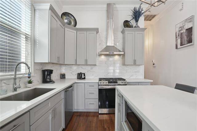 Photo - 2747 Orleans Ave