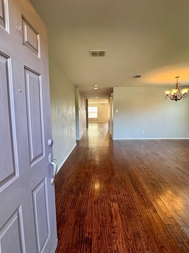 Photo - 13287 Fowler Dr