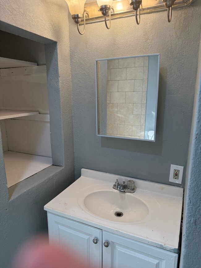 Photo - 1908 Dixie Dr