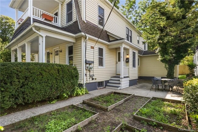 Building Photo - 16 Terrace Pl