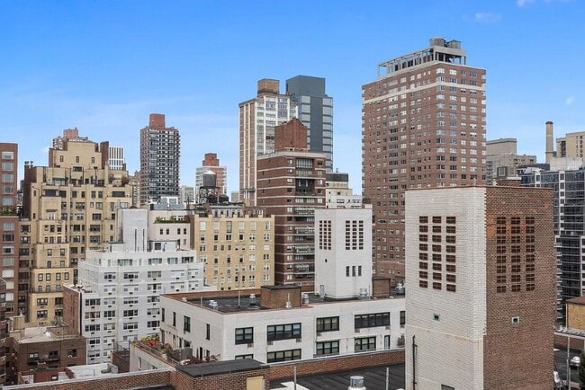 Photo - 301 E 69th St Unit 4F