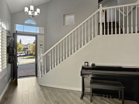 Photo - 1601 Barkley Ln