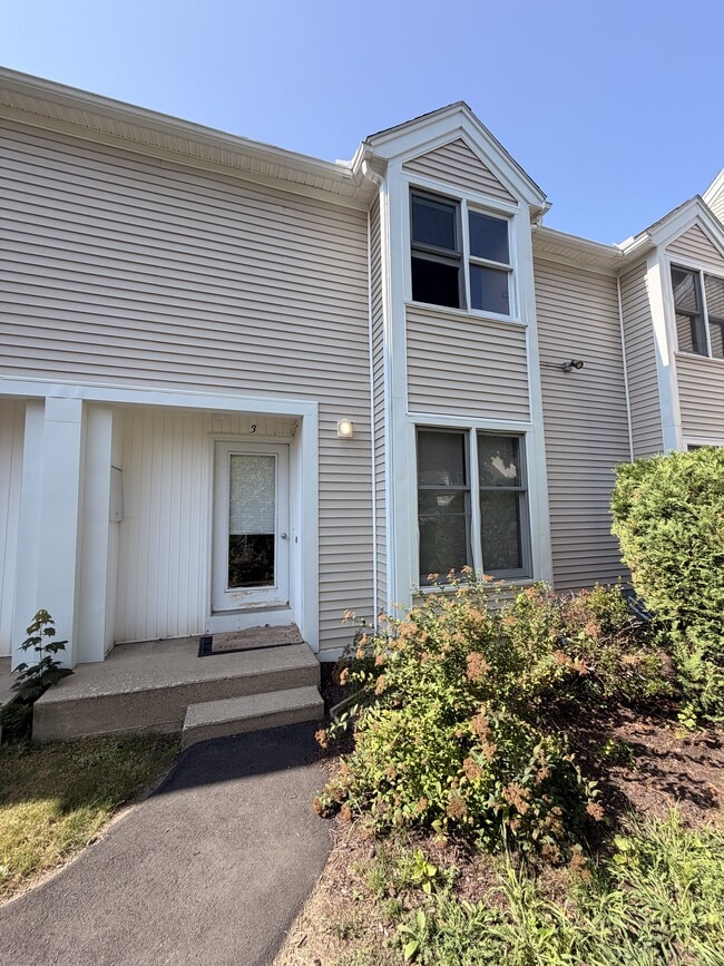 3 Salem Pl