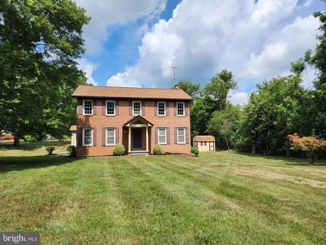 Photo - 19407 James Monroe Hwy House
