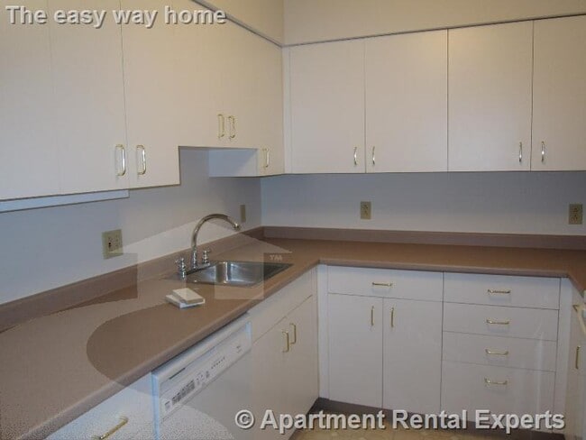 Building Photo - 632 Massachusetts Ave Unit #317