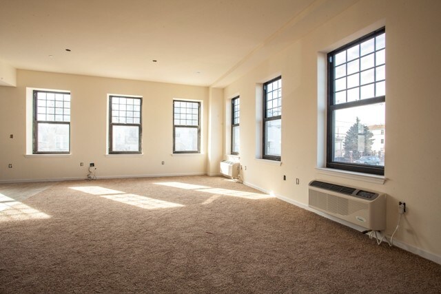 Photo - 190 Culver Ave Unidad 302