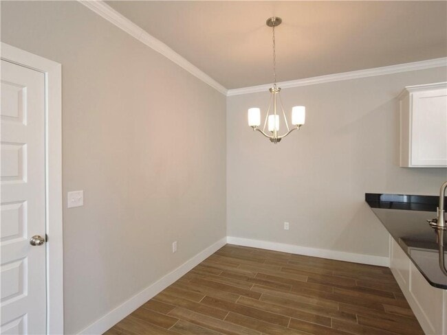 Photo - 2005 E Brookview Dr