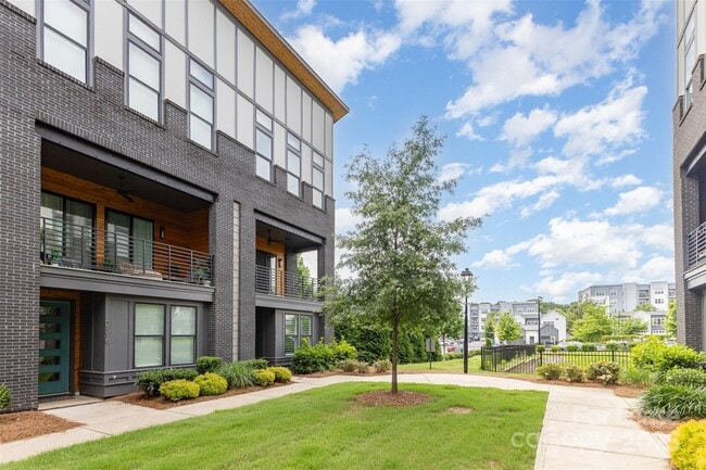 Photo - 2523 Irwin Strm Rd