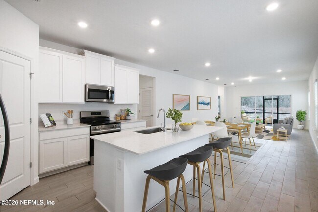 Photo - 28 Pentwater Rd