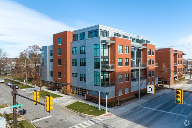 Photo - Center Street Lofts