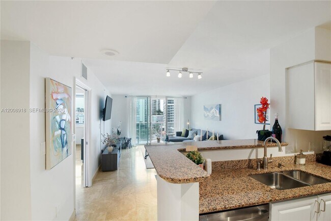 Photo - 1155 Brickell Bay Dr Unit 805