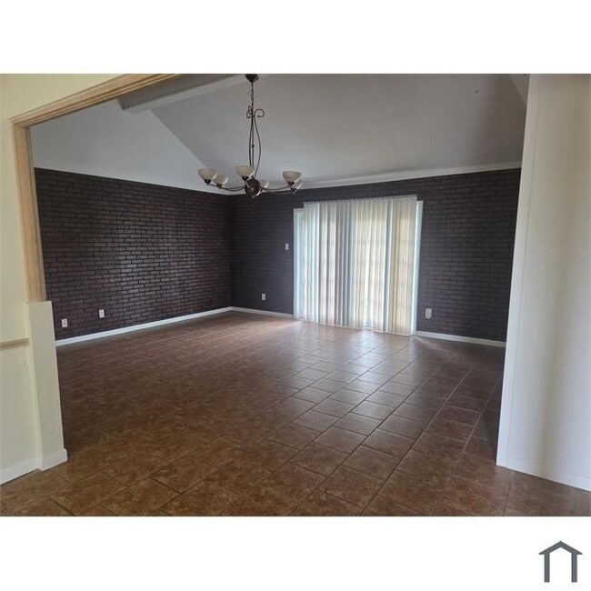 Photo - 8762 Mickleton Dr