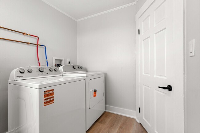 Photo - 14 Fowler St Unit 2