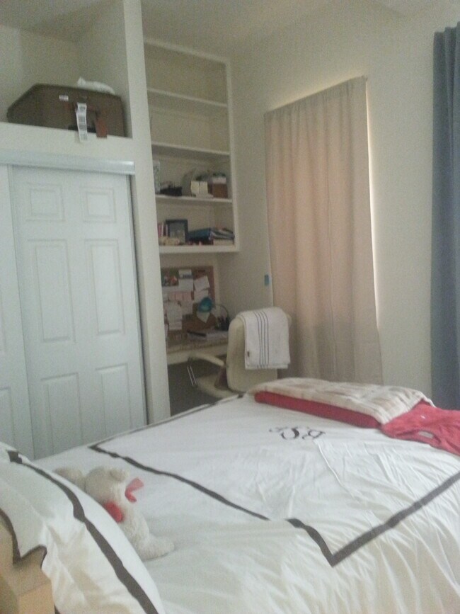 Photo - 4228 Spruce St