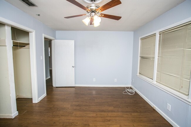 Photo - 3019 47th St