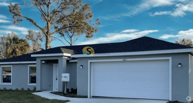 Building Photo - 20241 Peachland Blvd Rental
