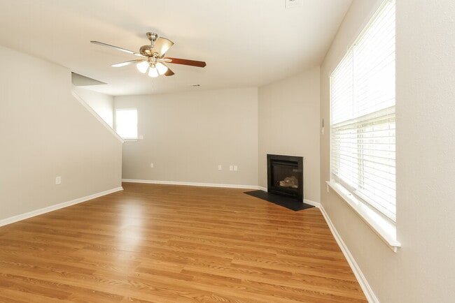 Photo - 8525 Emerald Fern Way