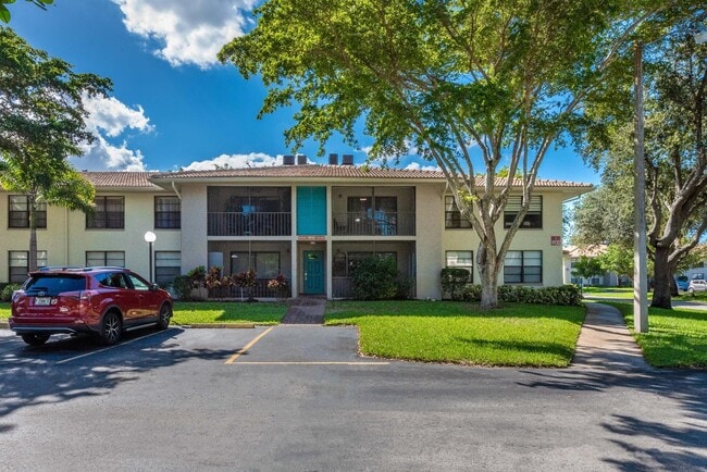 Photo - 9930 Pineapple Tree Dr