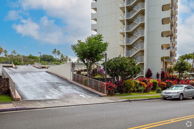 Photo - The Highlander