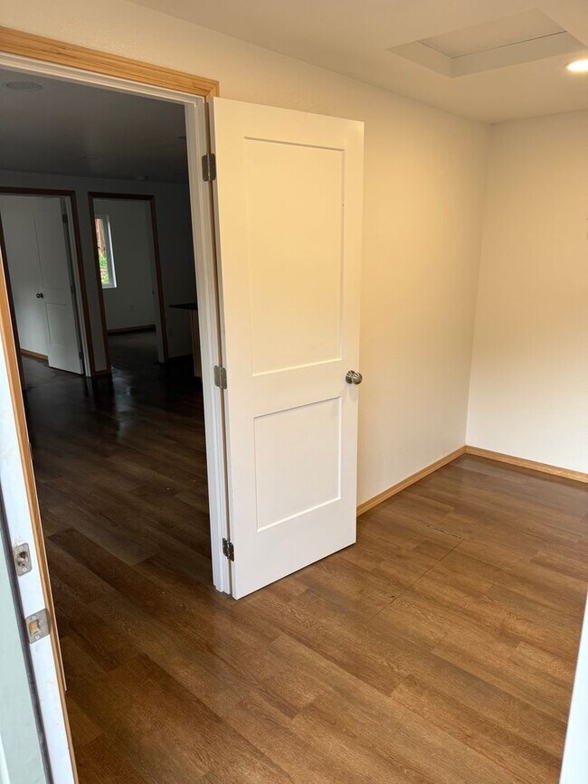 Photo - Swisshome Unit 88869