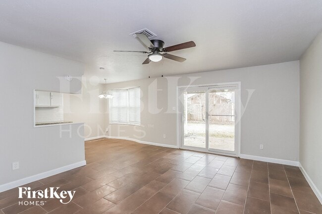 Photo - 10819 Sagewind Dr