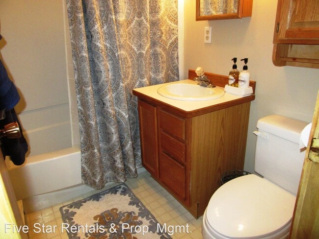 Photo - 2 br, 1 bath House - 301 Blanchard Hollow ...
