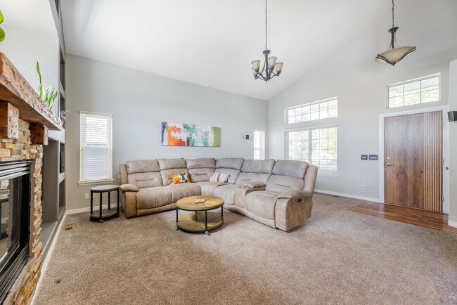 Photo - 4722 Sutton Ave
