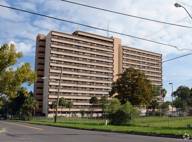 Photo - Centennial Towers