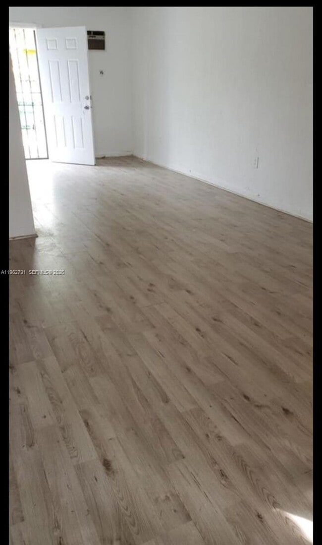 Photo - 1545 NW 81st St.