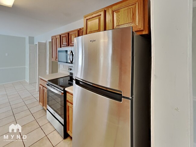 Photo - 1728 Russet Woods Ln