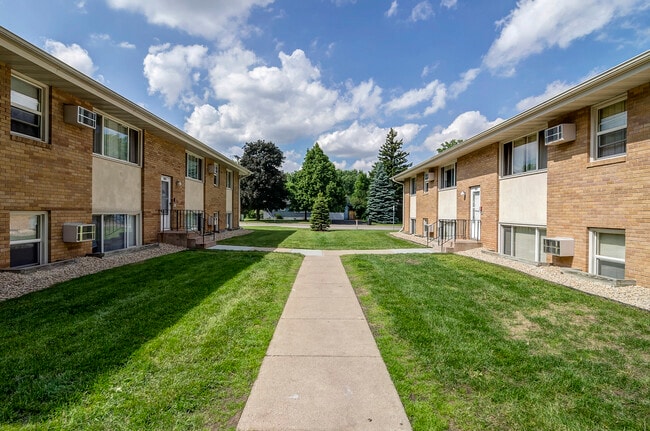 36th Ave Apartments