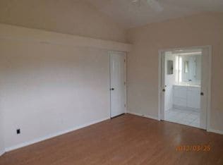 Photo - 3561 22nd Ave NE