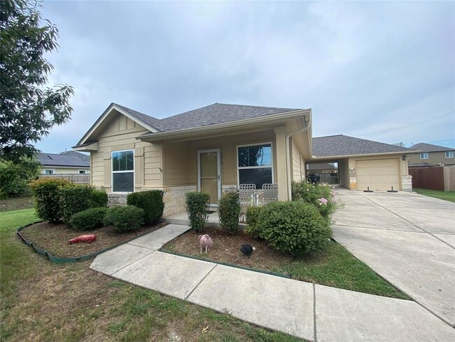 Photo - 1017 Stewart Dr