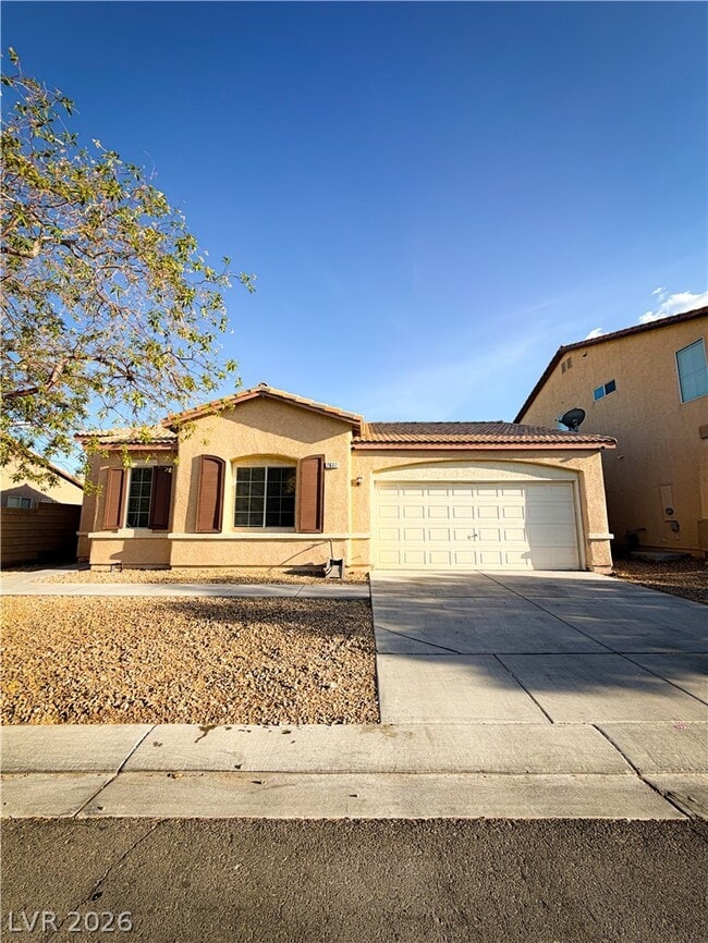 Building Photo - 7637 Pioneer Ranch Ave